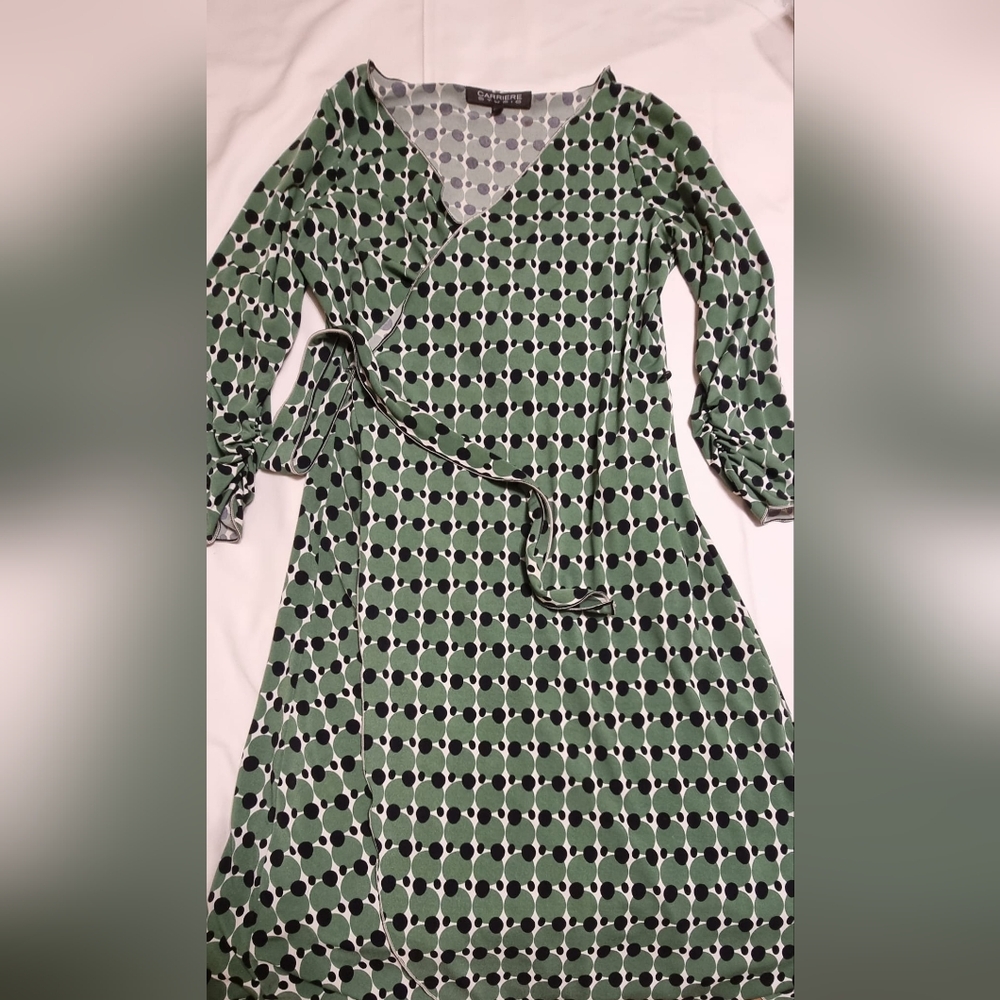 Green & Black Geometric Wrap Dress